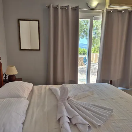 Casa Di Pietro 2 別荘 Fársa