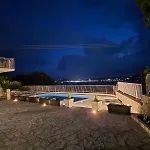Casa Di Pietro 2 * Farsa